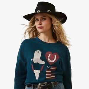 Ariat Love Oversized Long Sleeve western Tee. NWT